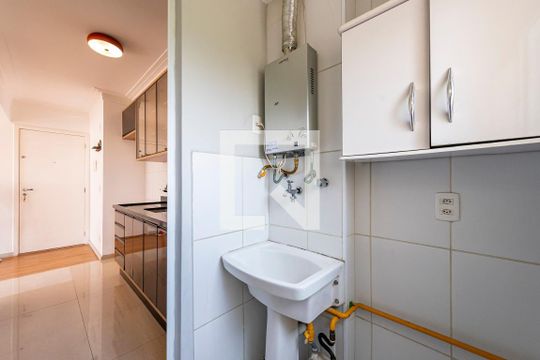 Área de Serviço de apartamento para alugar com 2 quartos, 67m² em Vila Metalurgica, Santo André