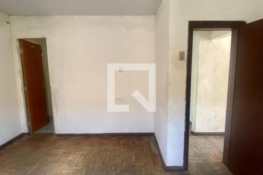 Quarto Suíte de casa à venda com 4 quartos, 195m² em Barreiro, Belo Horizonte