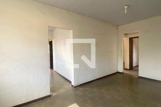 Sala de casa à venda com 4 quartos, 195m² em Barreiro, Belo Horizonte