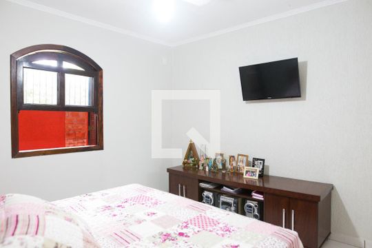 Suite de casa à venda com 3 quartos, 230m² em Parque das Nações, Santo André