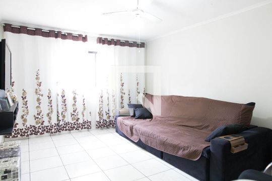 Sala de casa à venda com 3 quartos, 230m² em Parque das Nações, Santo André