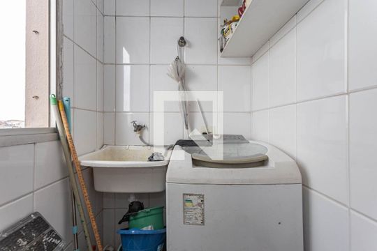 Cozinha de apartamento à venda com 3 quartos, 80m² em Vila das Mercês, São Paulo