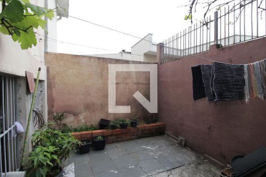 Área de Serviço/quintal de casa à venda com 2 quartos, 140m² em Parque Císper, São Paulo