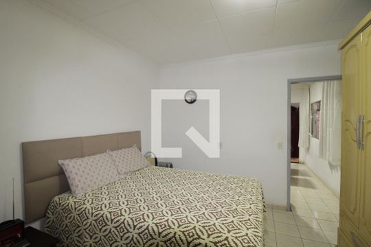 Quarto 1  de casa à venda com 2 quartos, 140m² em Parque Císper, São Paulo