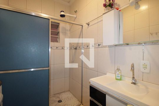 Banheiro de casa à venda com 2 quartos, 140m² em Parque Císper, São Paulo