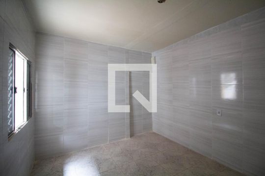 Quarto  de casa à venda com 6 quartos, 115m² em Limoeiro, São Paulo