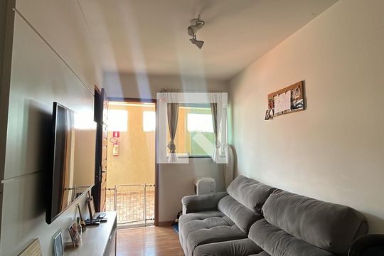 Sala de apartamento à venda com 1 quarto, 30m² em Vila Nhocune, São Paulo