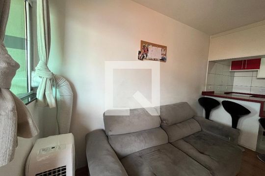 Sala de apartamento à venda com 1 quarto, 30m² em Vila Nhocune, São Paulo