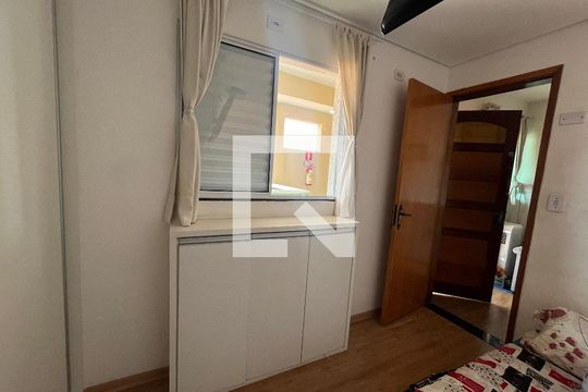 Quarto de apartamento à venda com 1 quarto, 30m² em Vila Nhocune, São Paulo