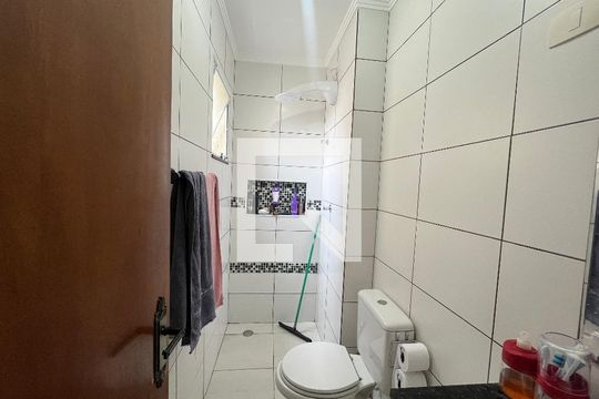 Banheiro de apartamento à venda com 1 quarto, 30m² em Vila Nhocune, São Paulo