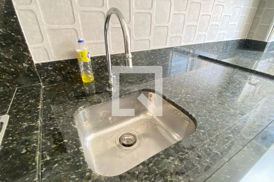 Cozinha  de apartamento para alugar com 1 quarto, 30m² em Brás, São Paulo
