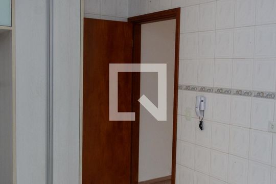 Cozinha de casa à venda com 3 quartos, 136m² em Parque Ipê, São Paulo