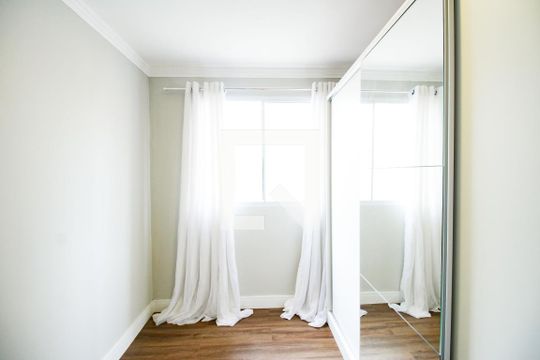 Quarto 2 de apartamento para alugar com 2 quartos, 45m² em Usina Piratininga, São Paulo