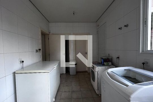 Área de Serviço de casa à venda com 4 quartos, 700m² em Parque Taquaral, Campinas