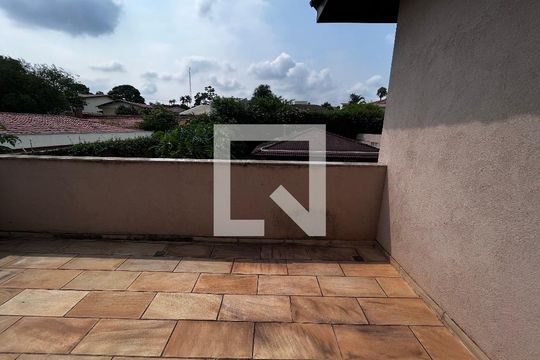 Varanda de casa à venda com 4 quartos, 700m² em Parque Taquaral, Campinas