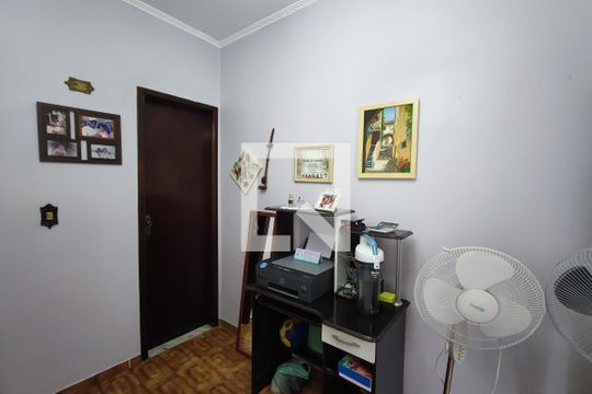 Suíte de casa à venda com 4 quartos, 252m² em Cidade Jardim, Campinas