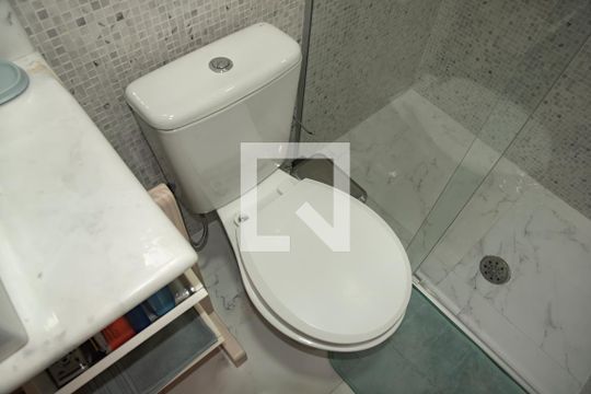 Banheiro da Suíte 2 de casa à venda com 4 quartos, 280m² em Saúde, São Paulo