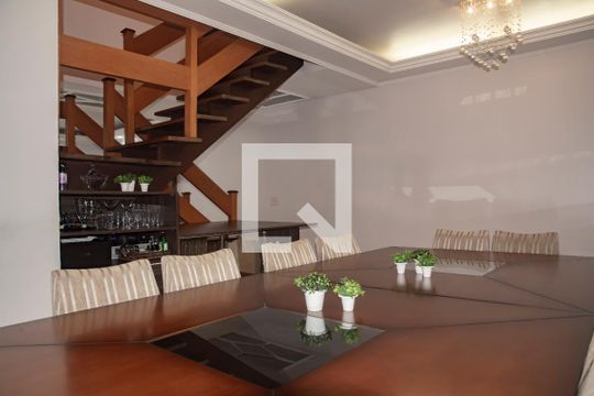 Sala de Jantar de casa à venda com 4 quartos, 280m² em Saúde, São Paulo