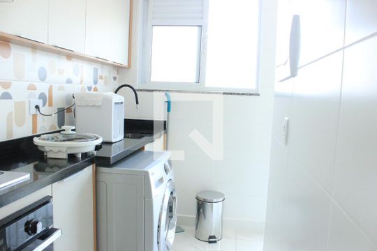 Cozinha de apartamento para alugar com 2 quartos, 61m² em Jardim Bom Clima, Guarulhos