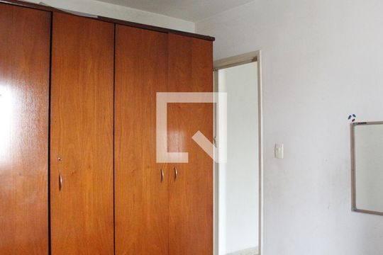 Quarto 1 de casa para alugar com 2 quartos, 280m² em Santa Teresinha, São Paulo