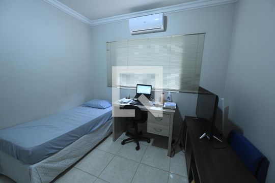 Quarto 1 de casa à venda com 4 quartos, 192m² em Setor Jaó, Goiânia