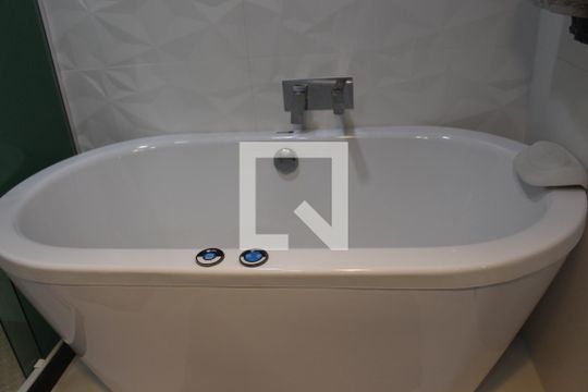 Banheiro de apartamento à venda com 2 quartos, 89m² em Centro, Rio de Janeiro