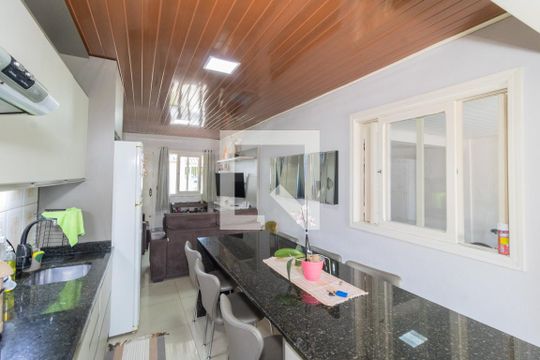 Sala/Cozinha de casa à venda com 3 quartos, 200m² em Niterói, Canoas