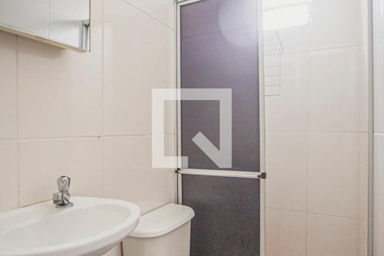 Banheiro de kitnet/studio para alugar com 1 quarto, 40m² em Planalto Paulista, São Paulo