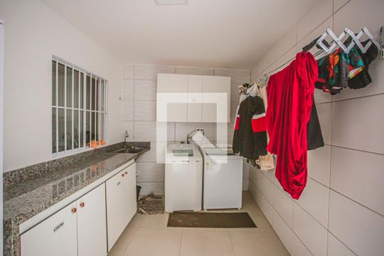 Lavandeiria coletiva de kitnet/studio para alugar com 1 quarto, 40m² em Planalto Paulista, São Paulo