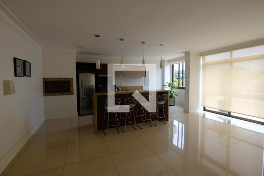 Área comum de apartamento para alugar com 2 quartos, 78m² em Cristo Redentor, Porto Alegre