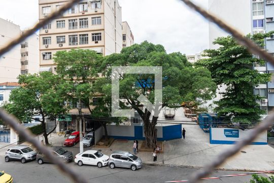 Vista de apartamento à venda com 2 quartos, 84m² em Maracanã, Rio de Janeiro