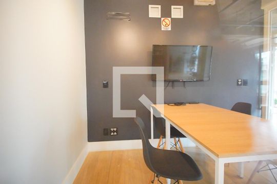 Sala  de reuniões  de apartamento à venda com 1 quarto, 20m² em Santa Cecília, Porto Alegre