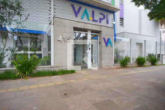 Fachada  de apartamento à venda com 1 quarto, 20m² em Santa Cecília, Porto Alegre