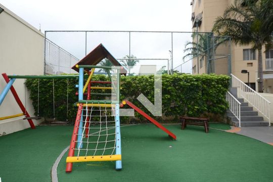 Área comum Parquinho  de apartamento para alugar com 2 quartos, 50m² em Vicente de Carvalho, Rio de Janeiro