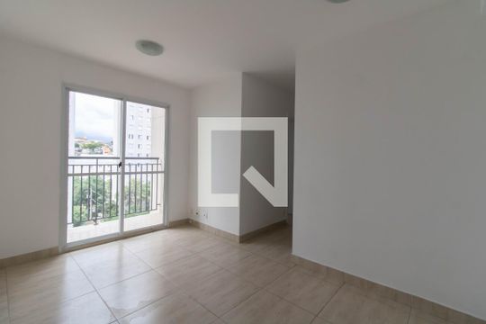 Sala de apartamento para alugar com 3 quartos, 80m² em Jardim Cocaia, Guarulhos