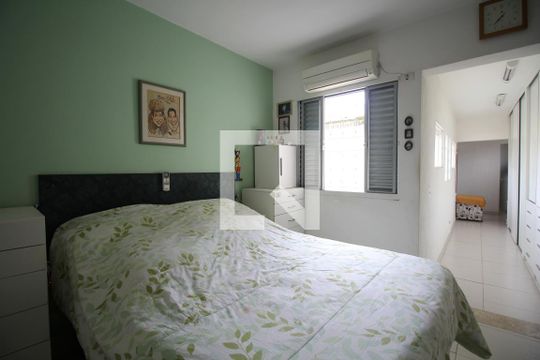 Suite 1 de casa à venda com 3 quartos, 130m² em Vila Dom Pedro I, São Paulo