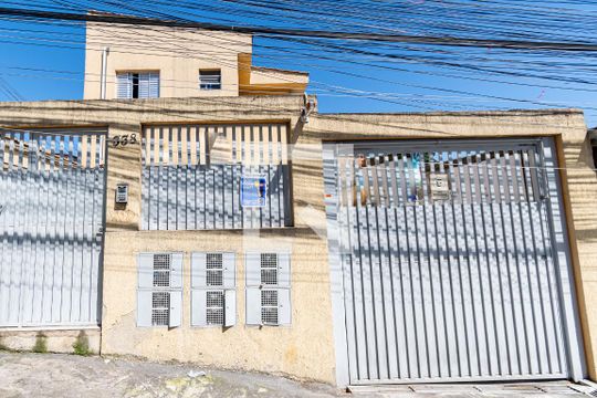 Fachada de apartamento para alugar com 1 quarto, 40m² em Americanópolis, São Paulo