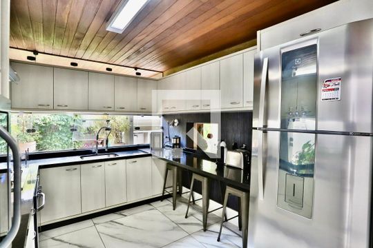 Cozinha de casa à venda com 3 quartos, 300m² em Parque da Mooca, São Paulo
