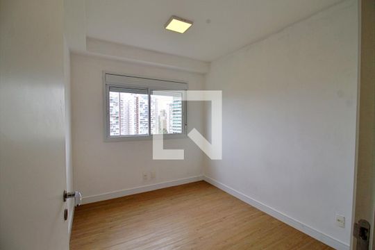 Quarto 1 de apartamento para alugar com 2 quartos, 69m² em Jardim Caboré, São Paulo