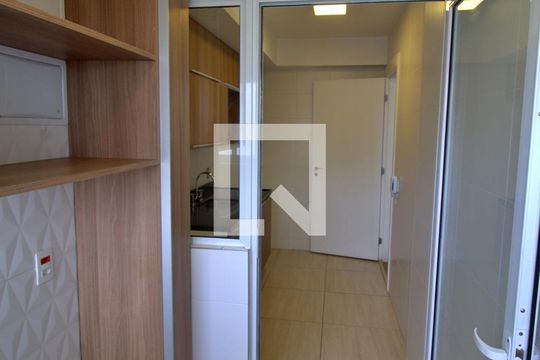 Área de Serviço de apartamento para alugar com 2 quartos, 69m² em Jardim Caboré, São Paulo