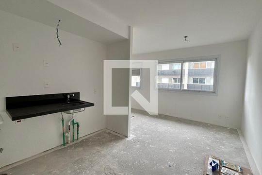 Cozinha de kitnet/studio à venda com 1 quarto, 38m² em Marechal Rondon, Canoas