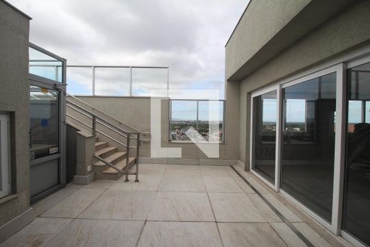 Área externa de kitnet/studio à venda com 1 quarto, 38m² em Marechal Rondon, Canoas