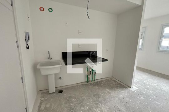 Cozinha de kitnet/studio à venda com 1 quarto, 38m² em Marechal Rondon, Canoas
