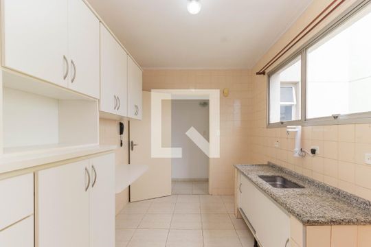 Cozinha de apartamento para alugar com 3 quartos, 63m² em Jardim Oswaldo Cruz, São José dos Campos