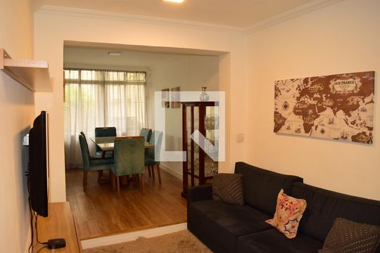 Sala de casa à venda com 2 quartos, 140m² em Paraíso, São Paulo