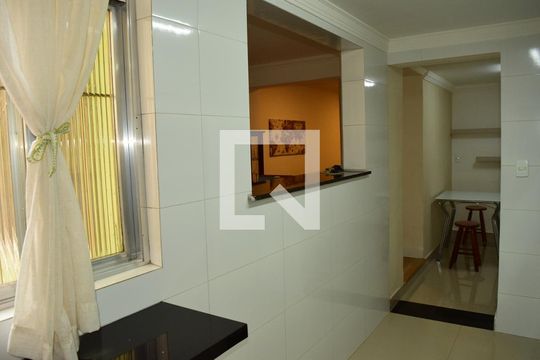 Cozinha de casa à venda com 2 quartos, 140m² em Paraíso, São Paulo