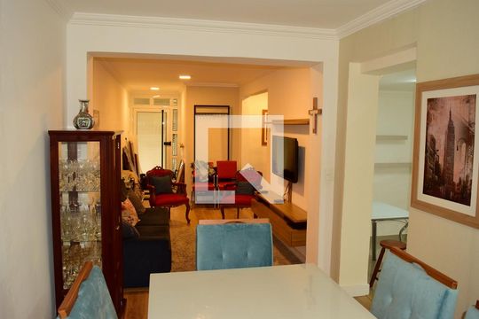 Sala de casa à venda com 2 quartos, 140m² em Paraíso, São Paulo