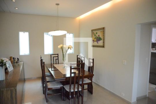 Sala de Jantar de casa à venda com 5 quartos, 408m² em Adalgisa, Osasco