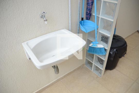 Área de Serviço de casa à venda com 5 quartos, 408m² em Adalgisa, Osasco