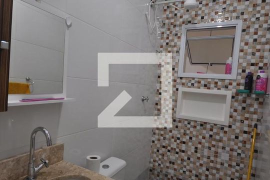 Banheiro de apartamento à venda com 2 quartos, 50m² em Vila Medeiros, São Paulo